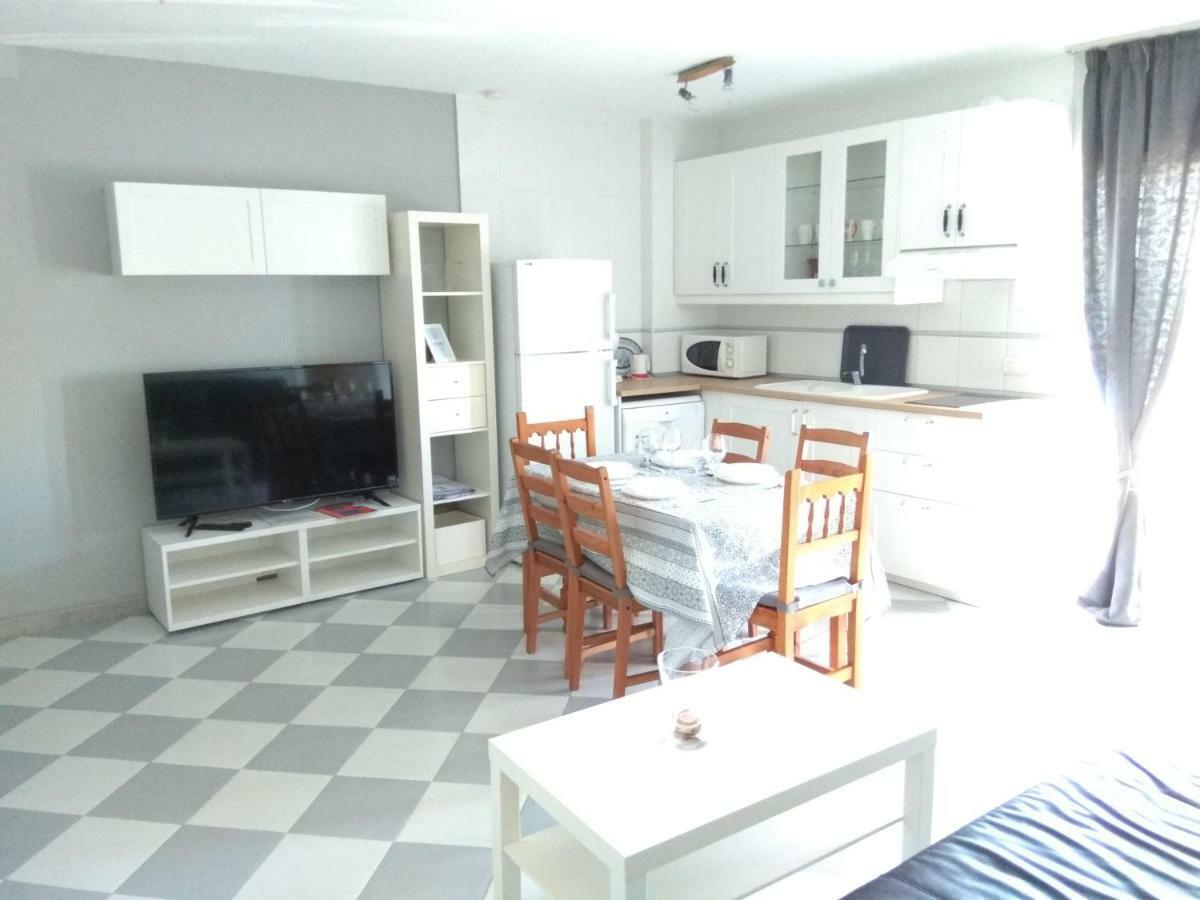 Maite 2. Frontal Al Mar 2 Dormitorios Y Wifi Appartement
